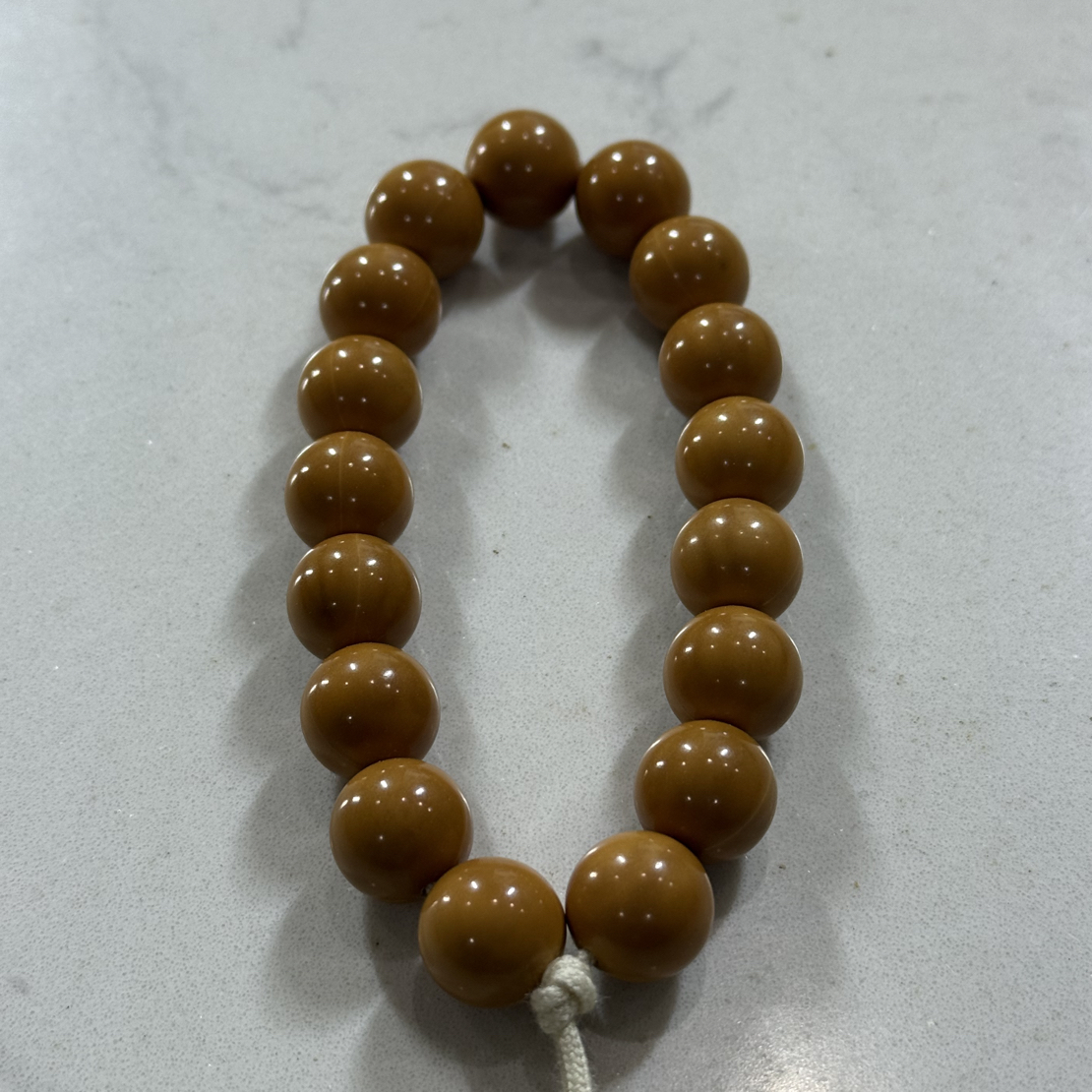 A4 手持光珠猴头1.3cm手串