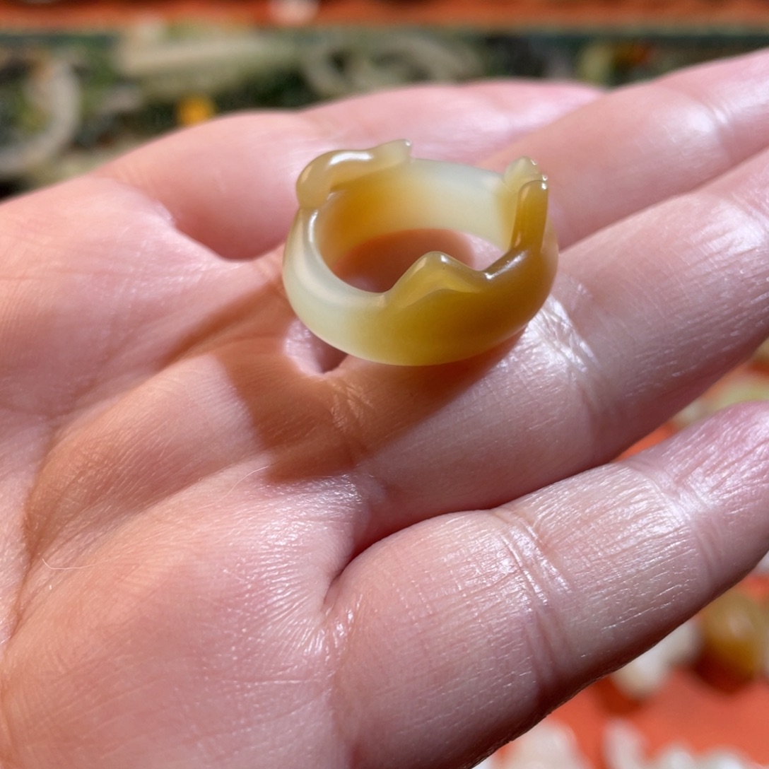 和田玉戒指未镶嵌