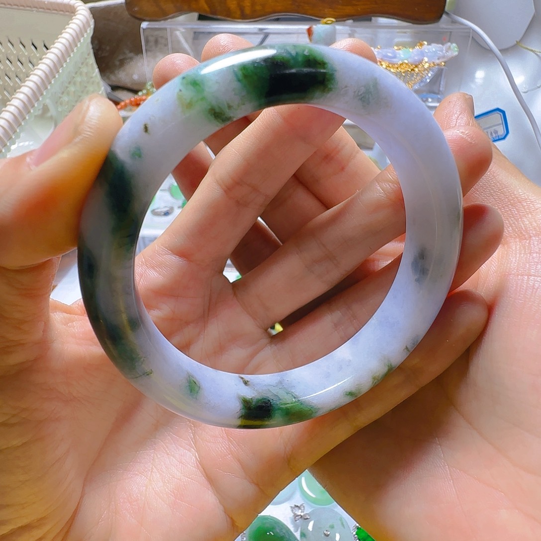 翡翠手镯未镶嵌翡翠380