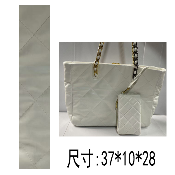 PG809 25新款19bag菱格链条牛皮托特包购物袋手提单肩包大号 白色