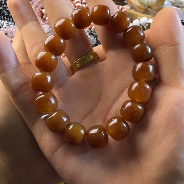 虾***商合金玛瑙/玉髓珠宝奇石