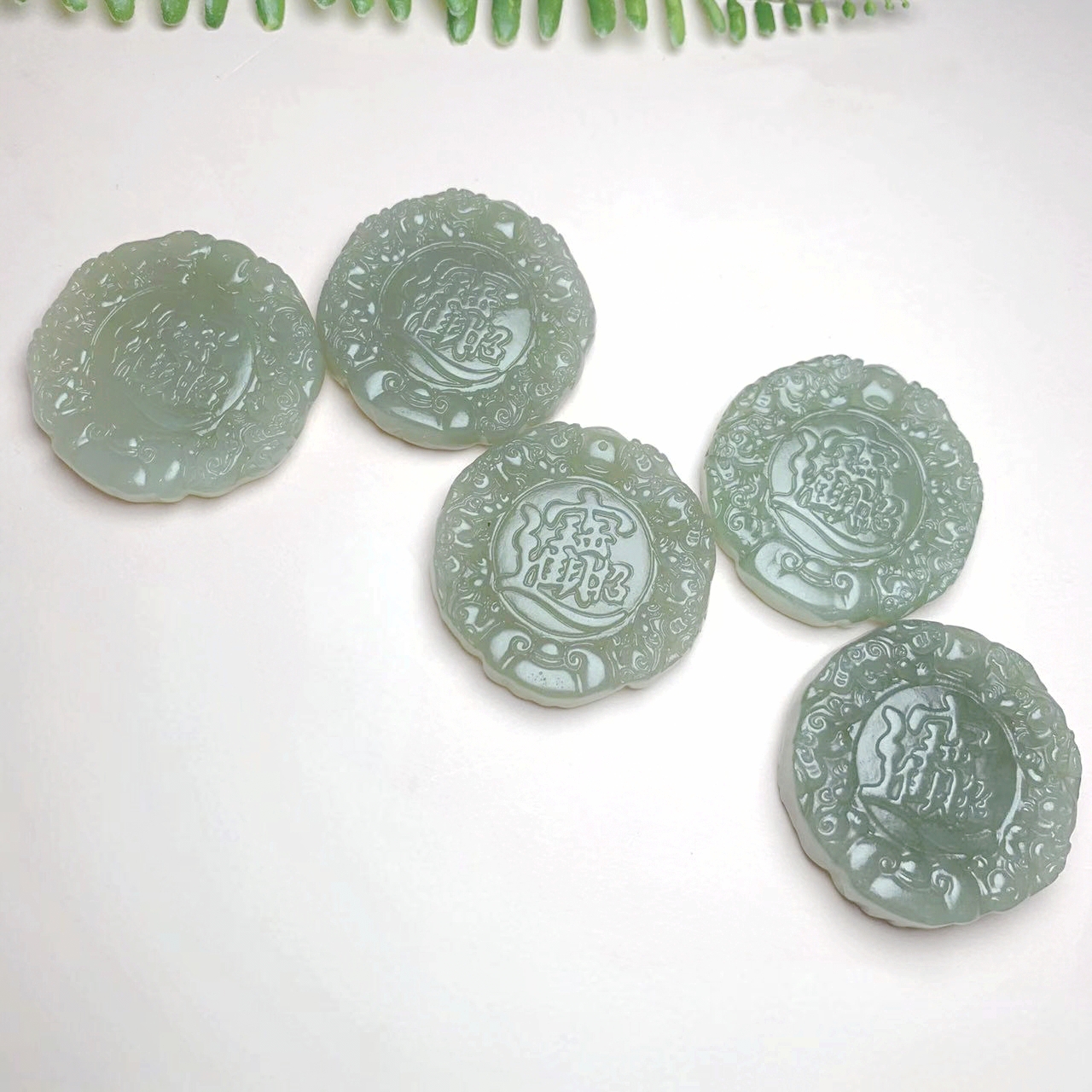 【小迪补贴】和田玉招财进宝吊坠多样性发货拍一发一