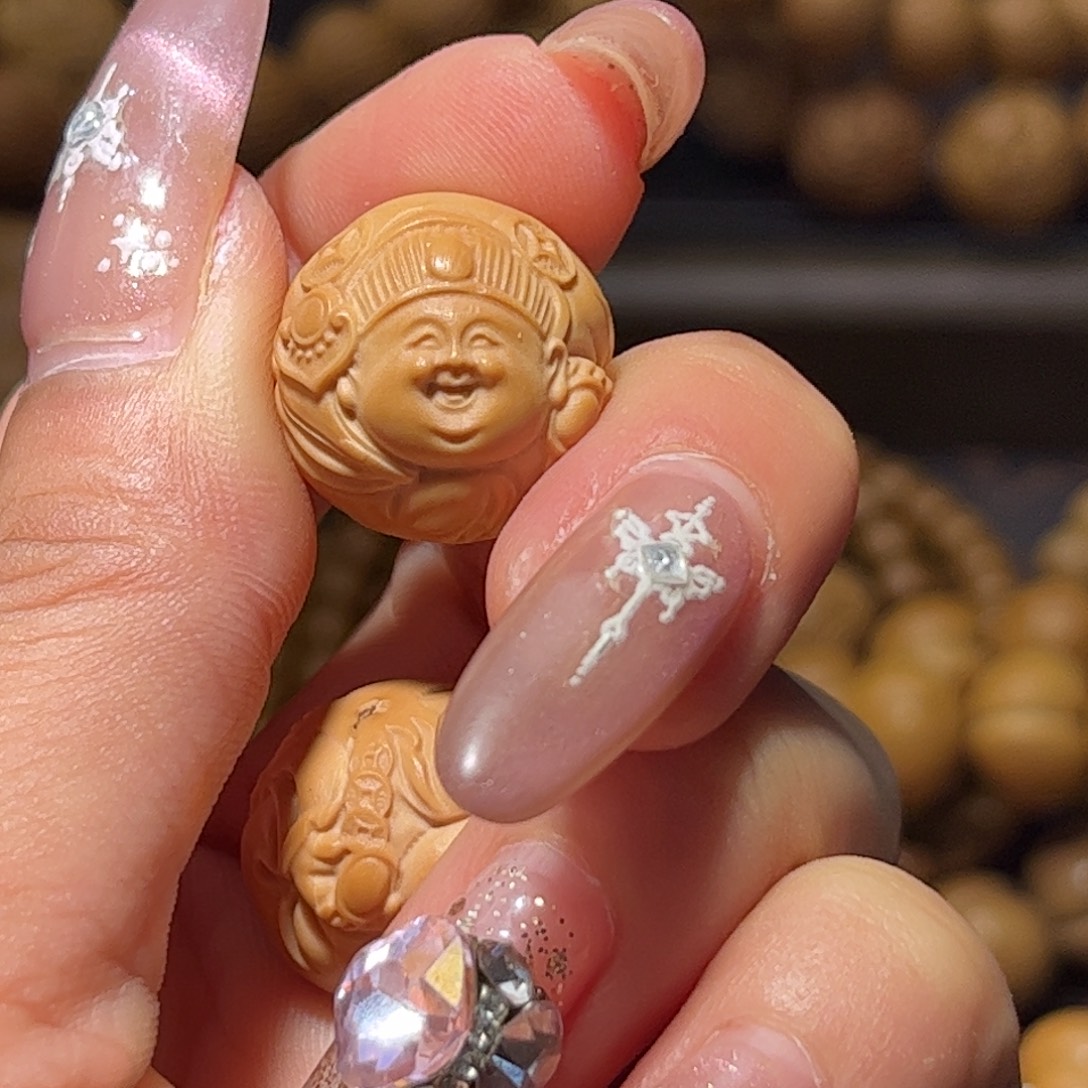 大***像吊坠猴头核桃17+财迷