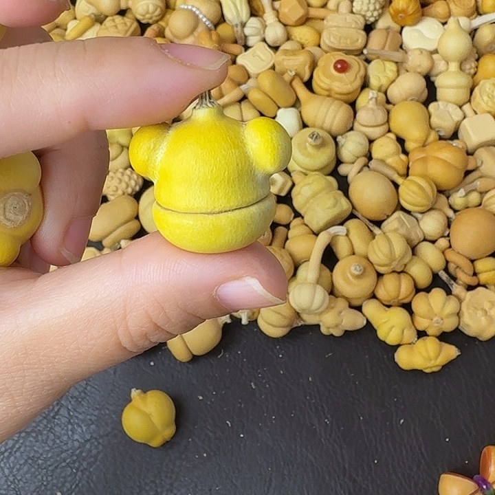 林***安葫芦笙是最可爱滴小孩啦呜呜