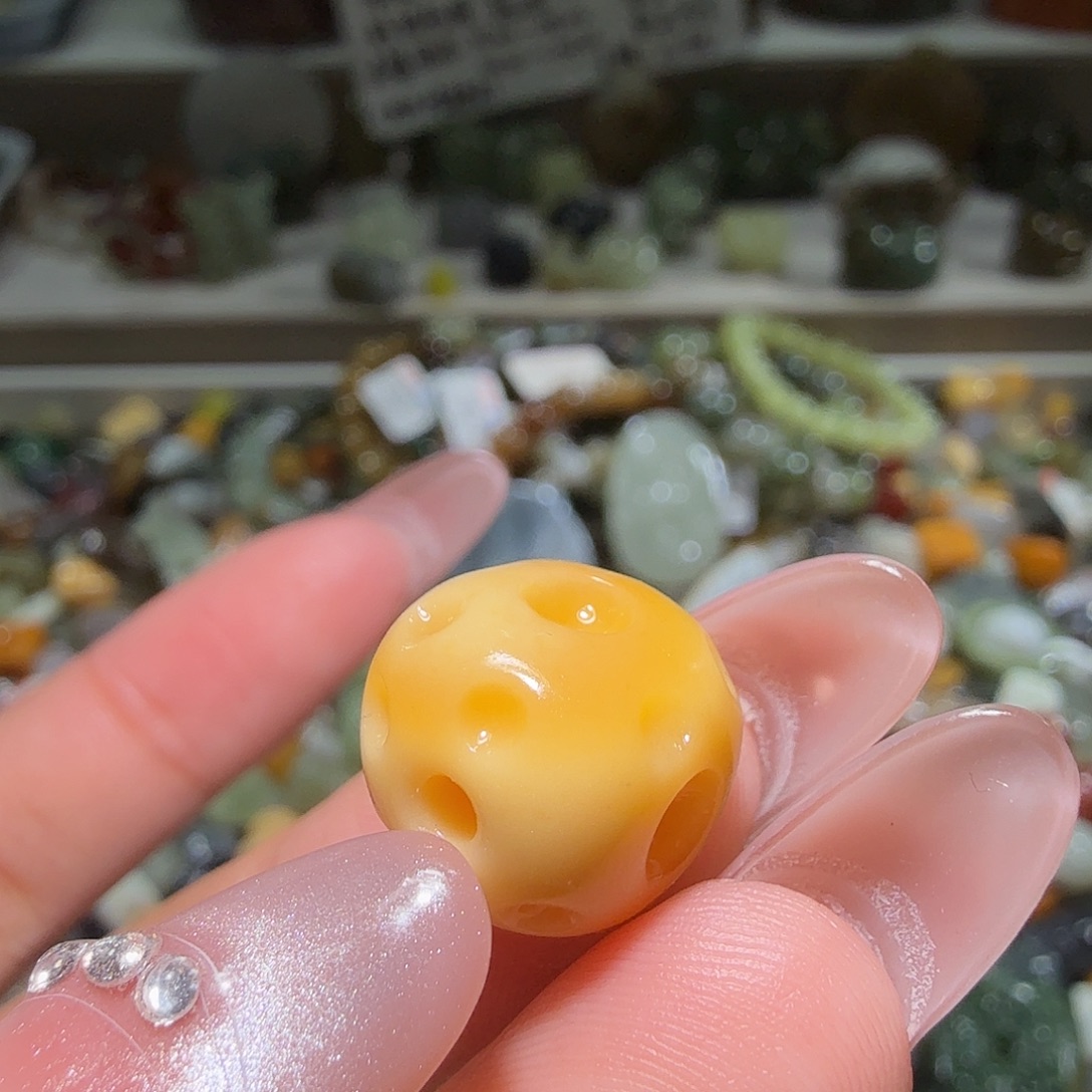 和田玉未镶嵌珠宝奇石