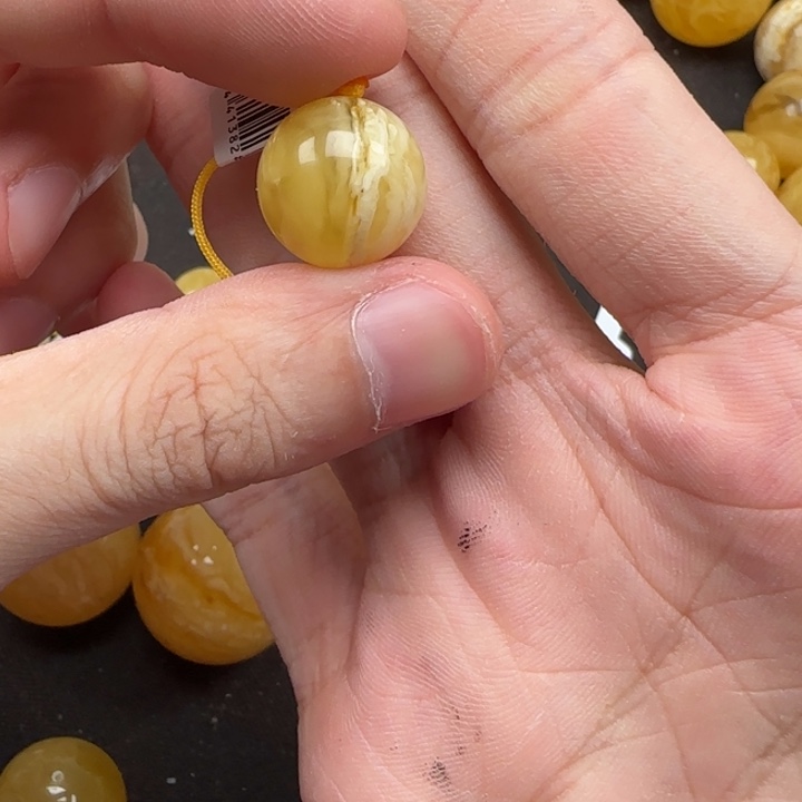 蜜蜡未镶嵌珠宝奇石天然350