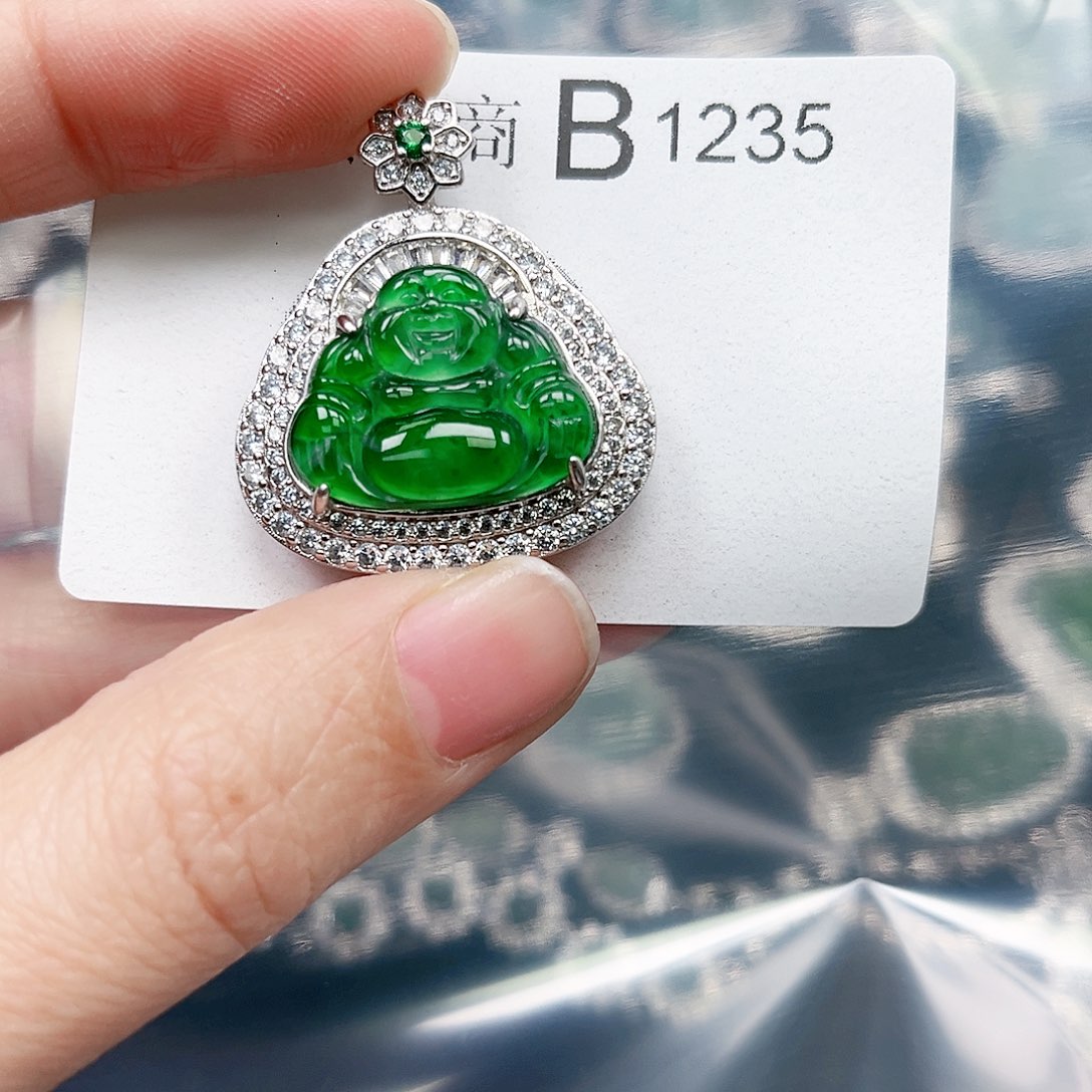 翡翠颈饰未镶嵌翡翠1235