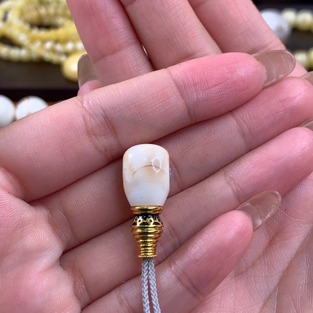 琥珀珠宝奇石未镶嵌琥珀蜜蜡10.6mm