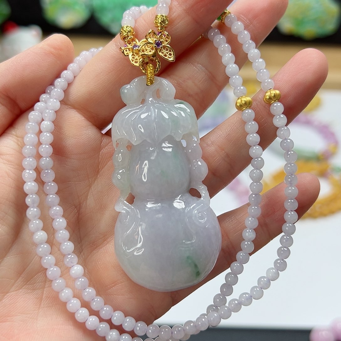 颈饰未镶嵌翡翠吊坠