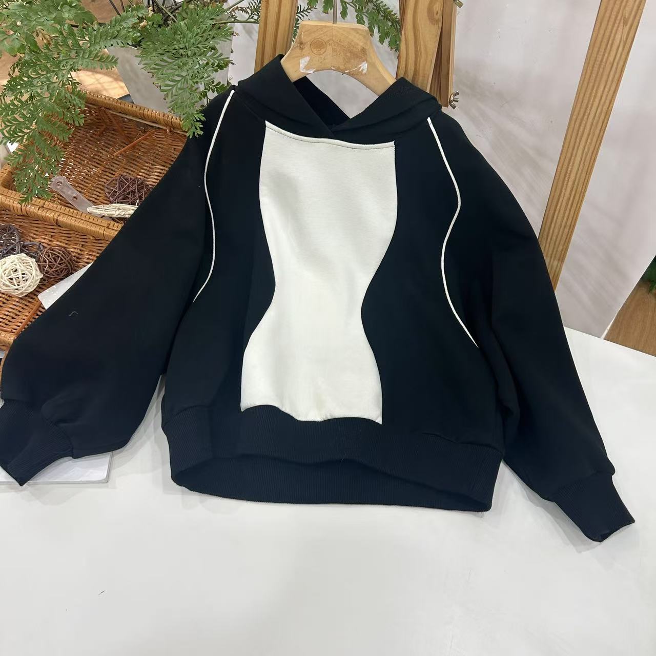 5195  春季中童卫衣  H