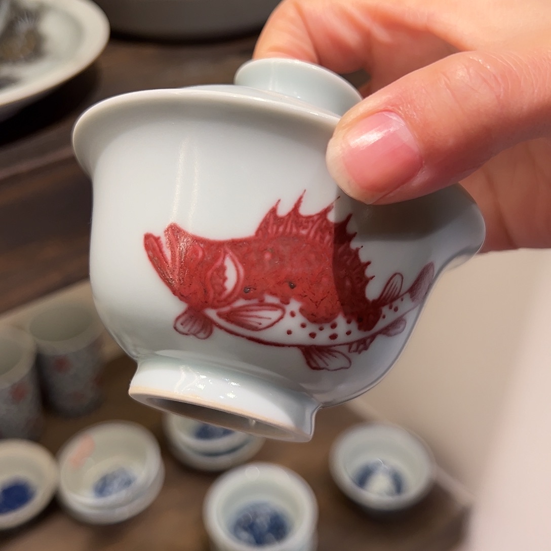 省大师原矿釉里红盖碗