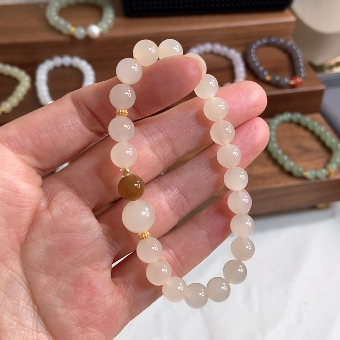 和田玉手链18K金镶嵌蜂蜜水8mm高冰蜂蜜水微猫