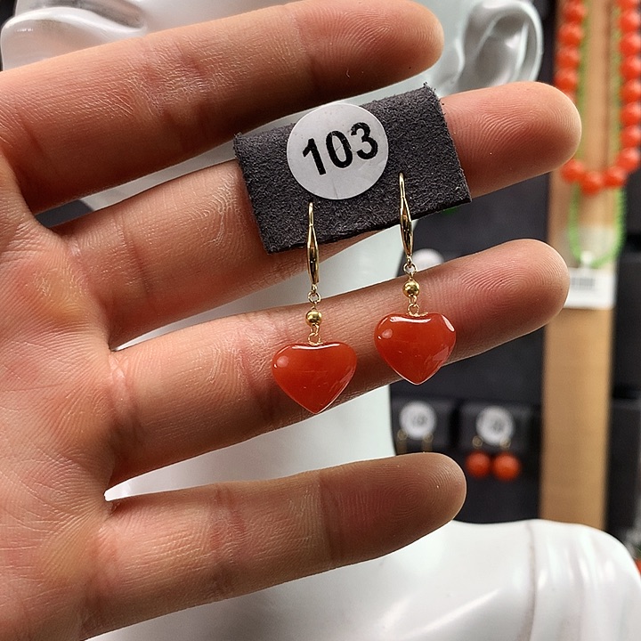 南红玛瑙耳饰18K金镶嵌