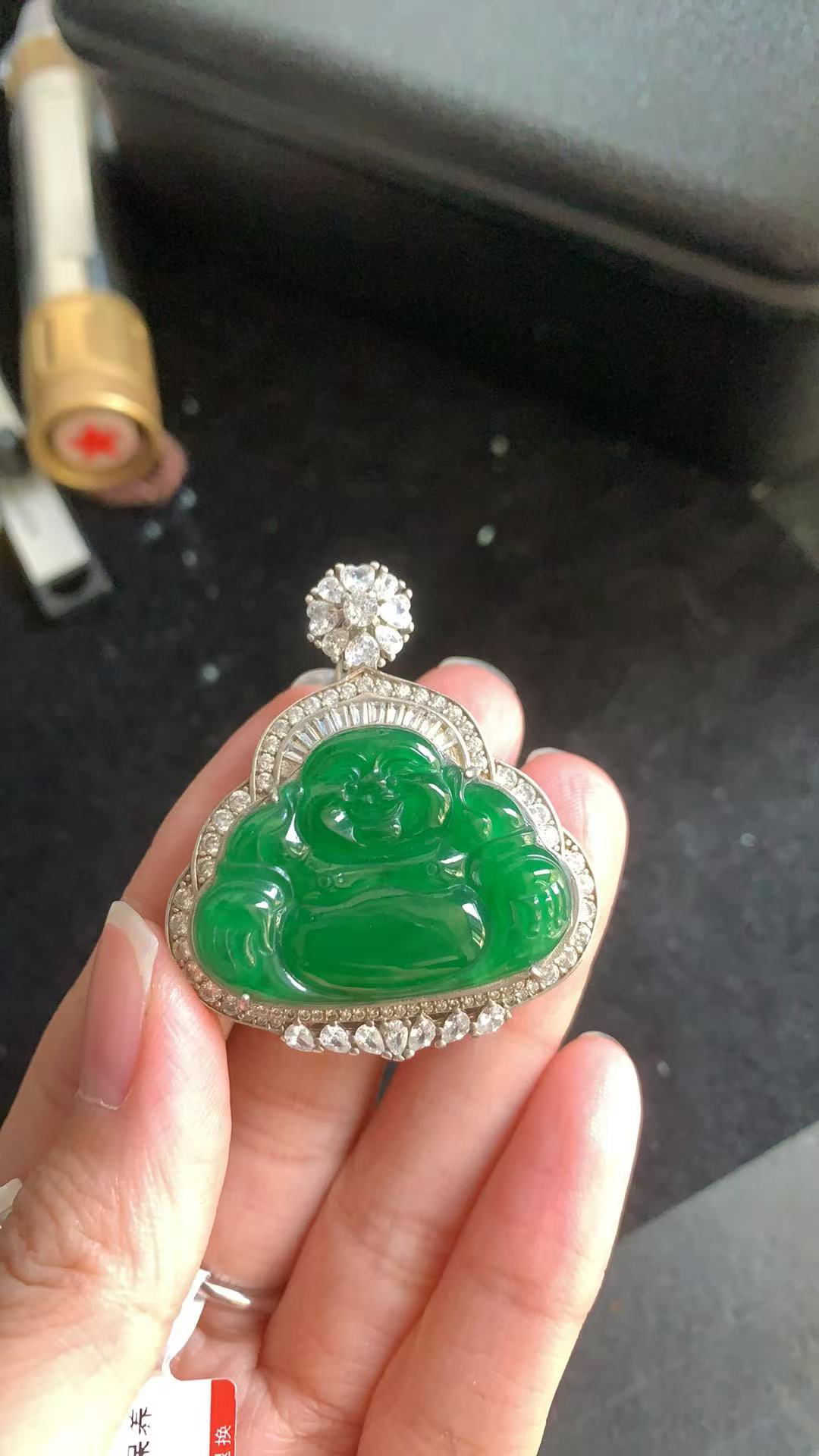 天然翡翠佛公吊坠