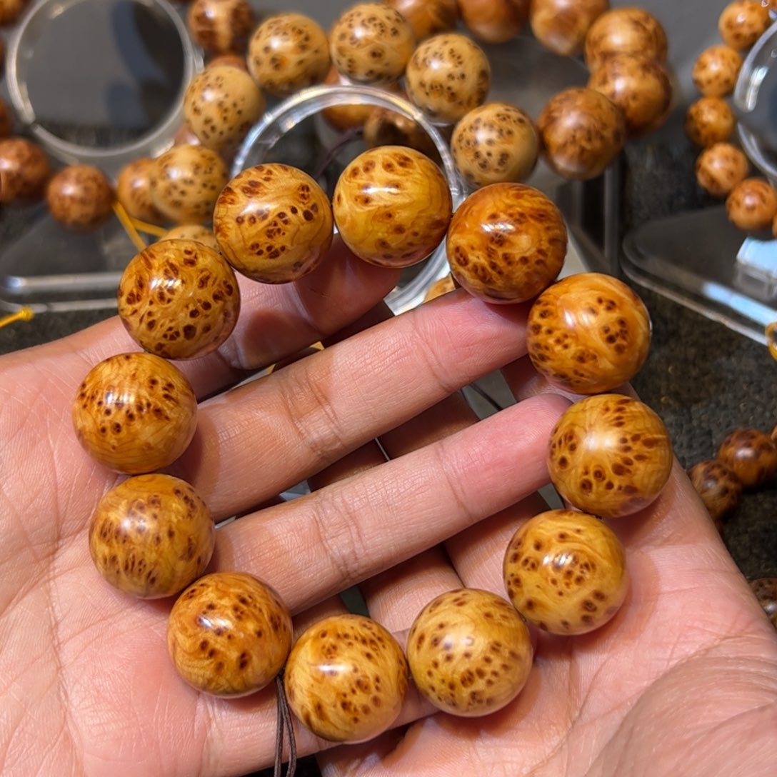 柏木（崖柏）手串/手链2.0黄金底小满瘤疤手串