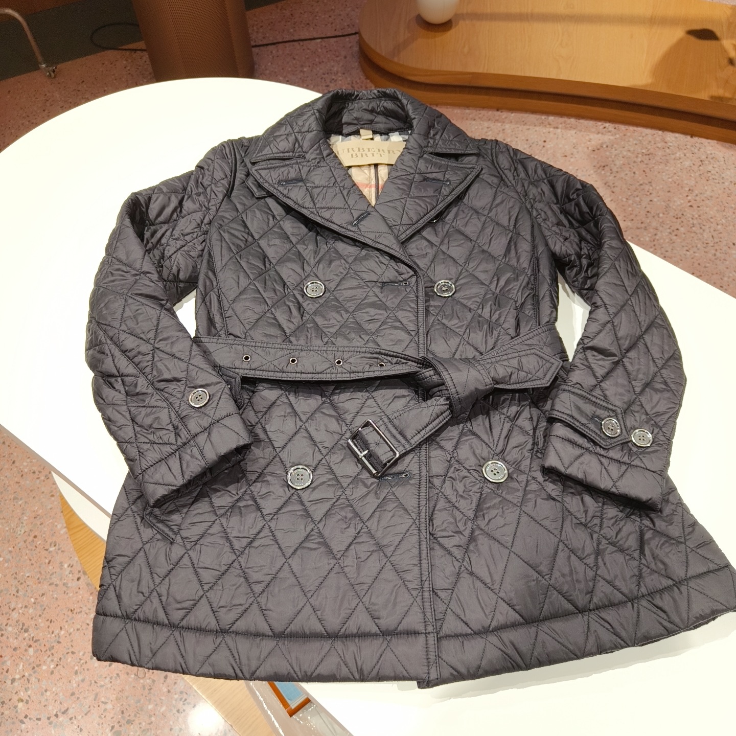 99新 BURBERRY/博柏利 黑色秋冬菱格纹绗缝薄款中长款棉服38码