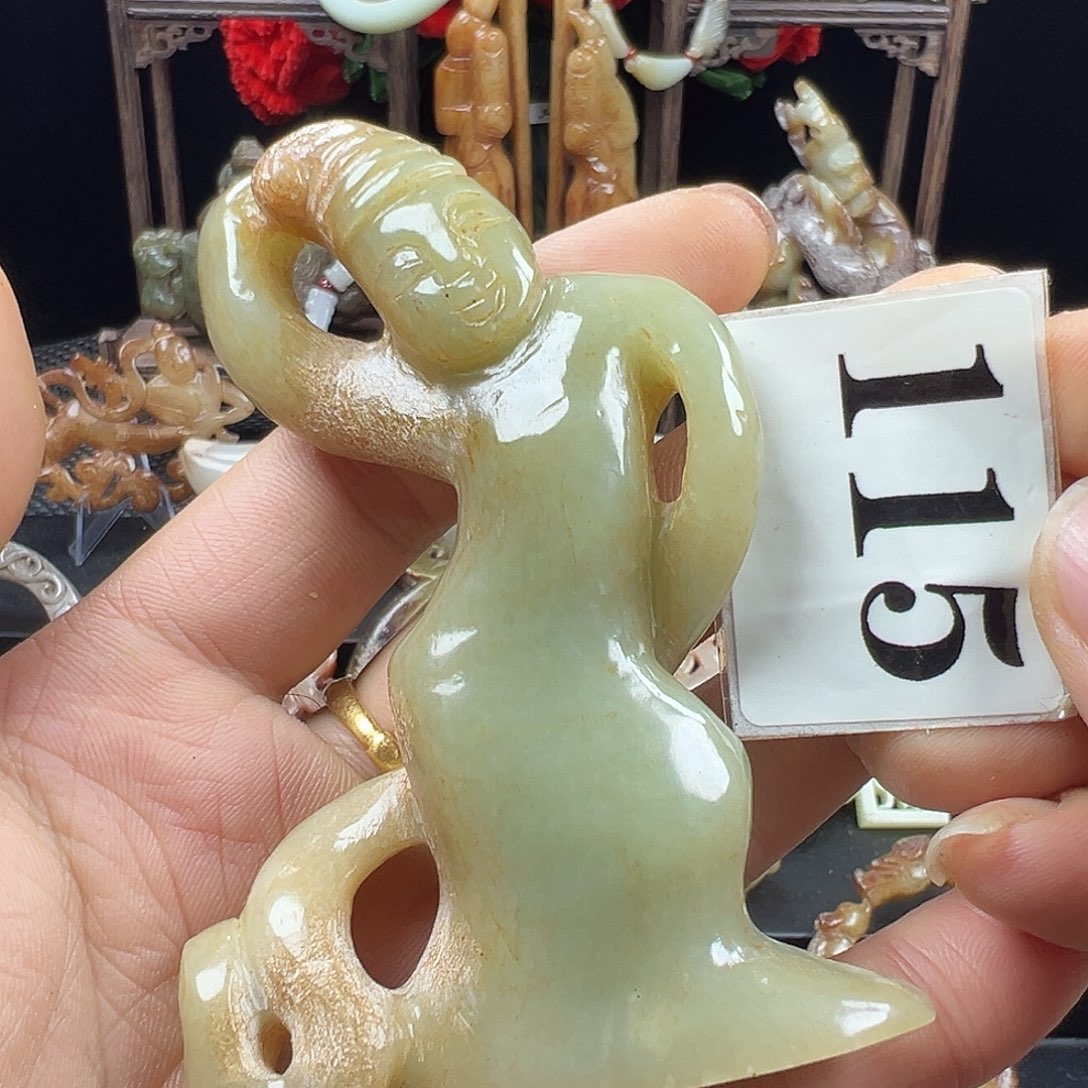 和田玉未镶嵌挂件