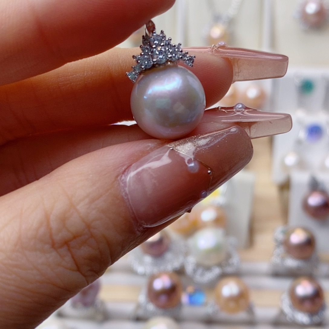 淡水珍珠吊坠(赠链)合金