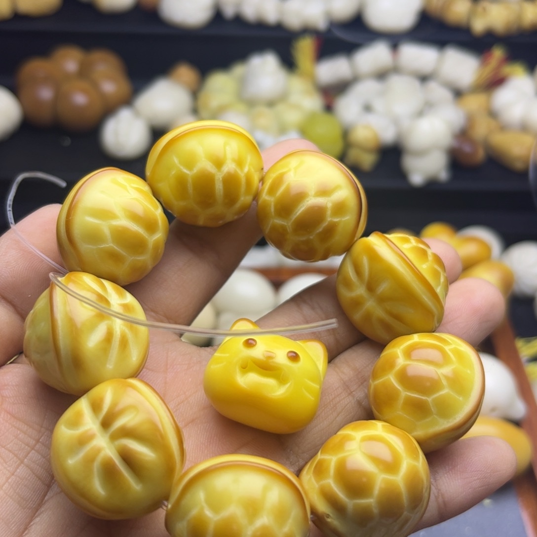 菩提根/象牙果吊坠大瑕