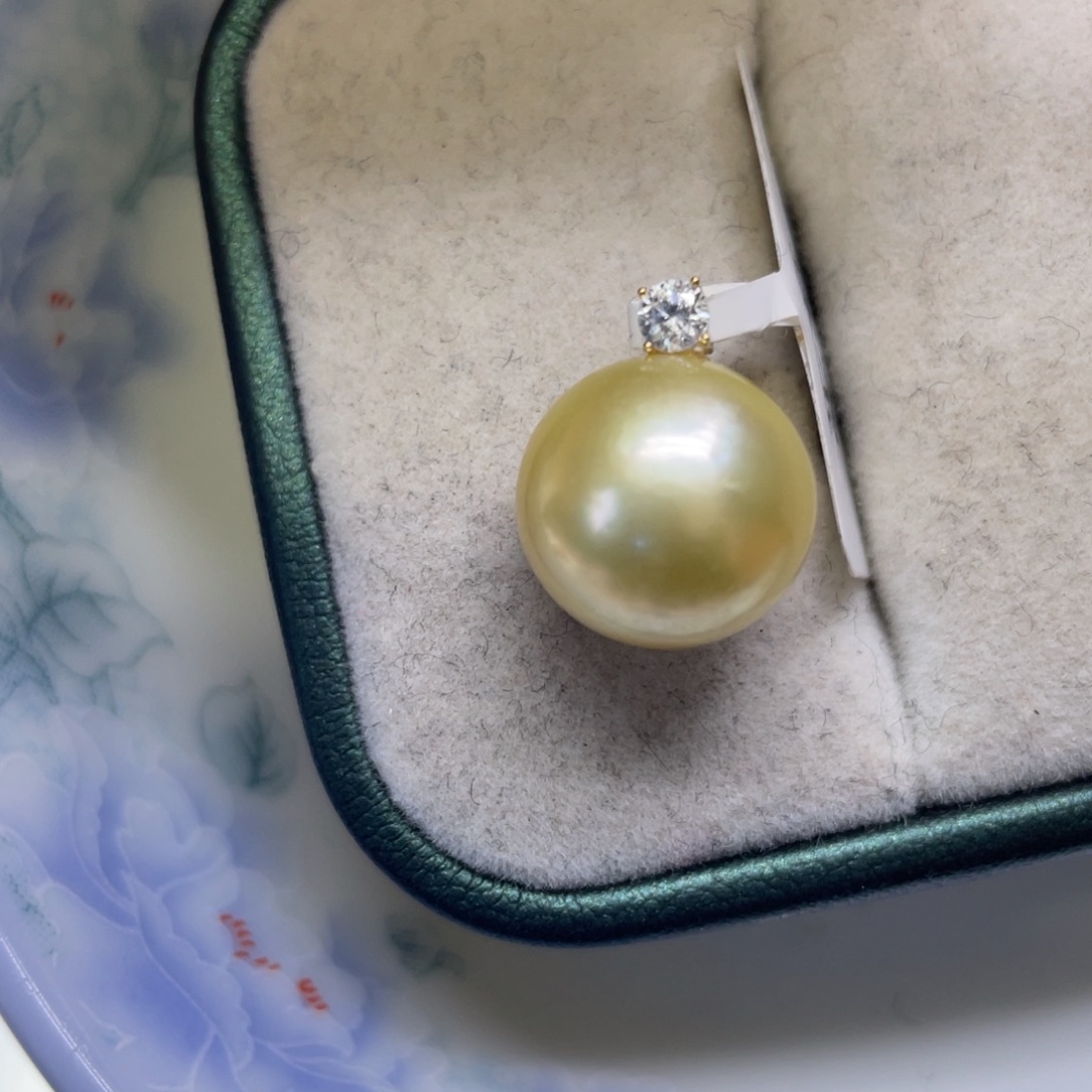 颈饰海水珍珠18K金镶嵌12-13