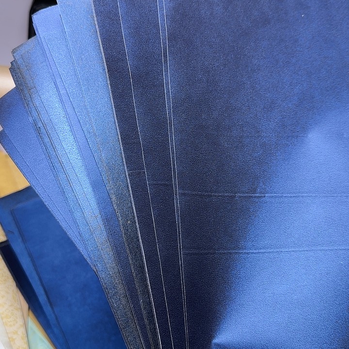 藏青色皮纸绢纸一斤微瑕