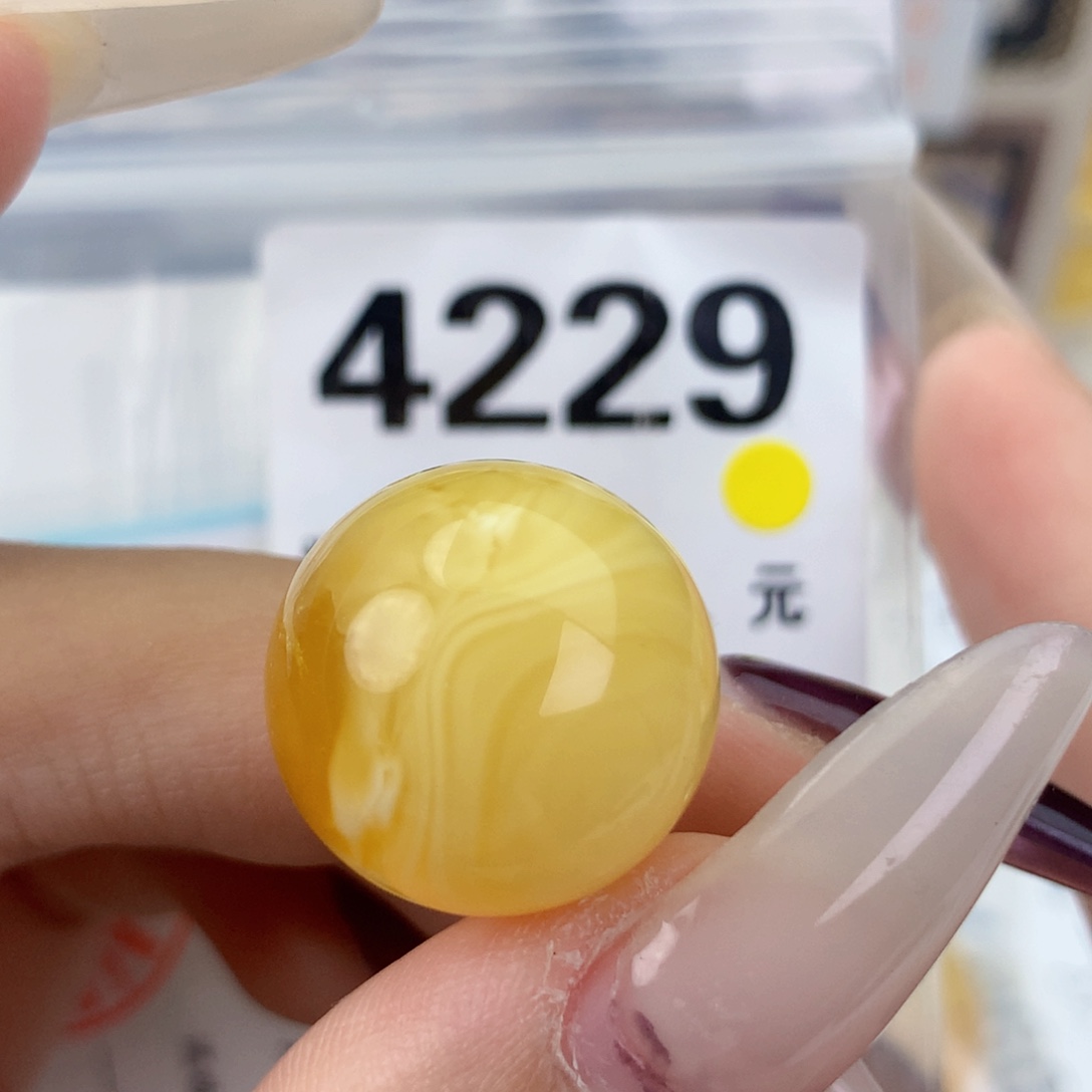 琥珀未镶嵌珠宝奇石18.8接近全