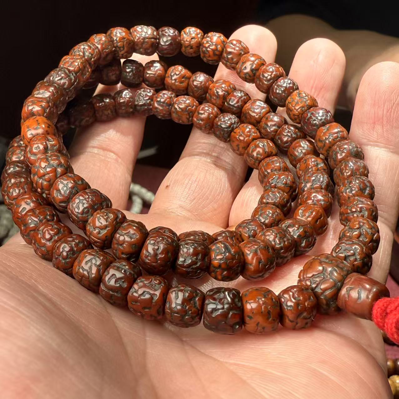 藏传大年份老金刚脖挂 尺寸0.82（100颗）