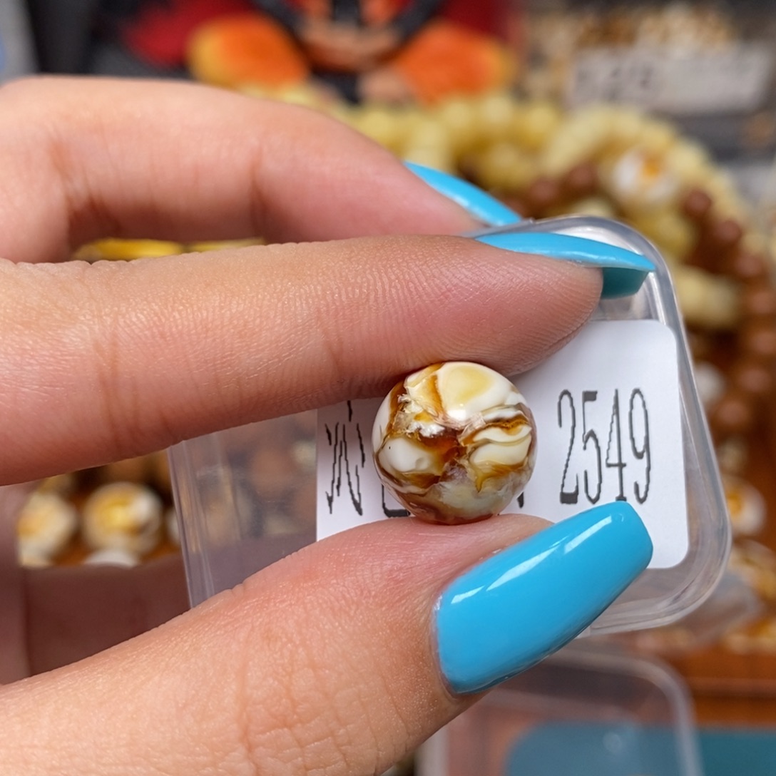 蜜蜡未镶嵌珠宝奇石2549