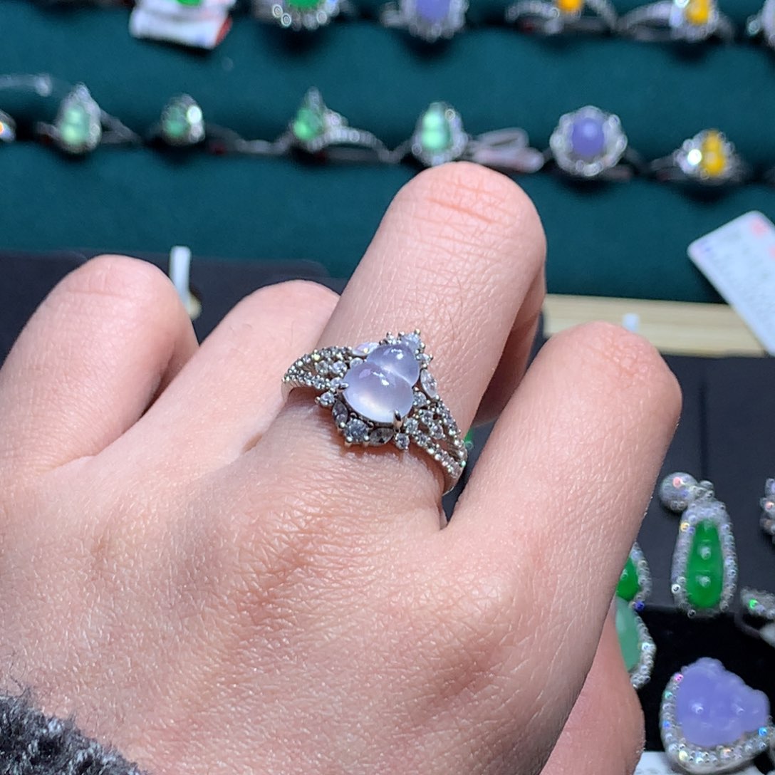 翡翠颈饰银S925镶嵌天然翡翠