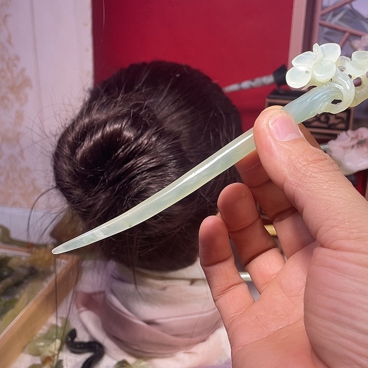 岫玉玉雕发簪未镶嵌