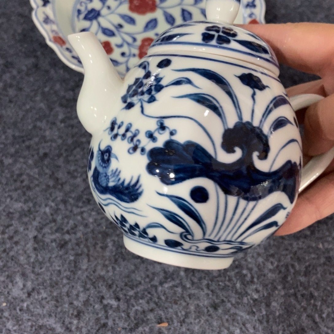 如***j源思陶瓷有限公司