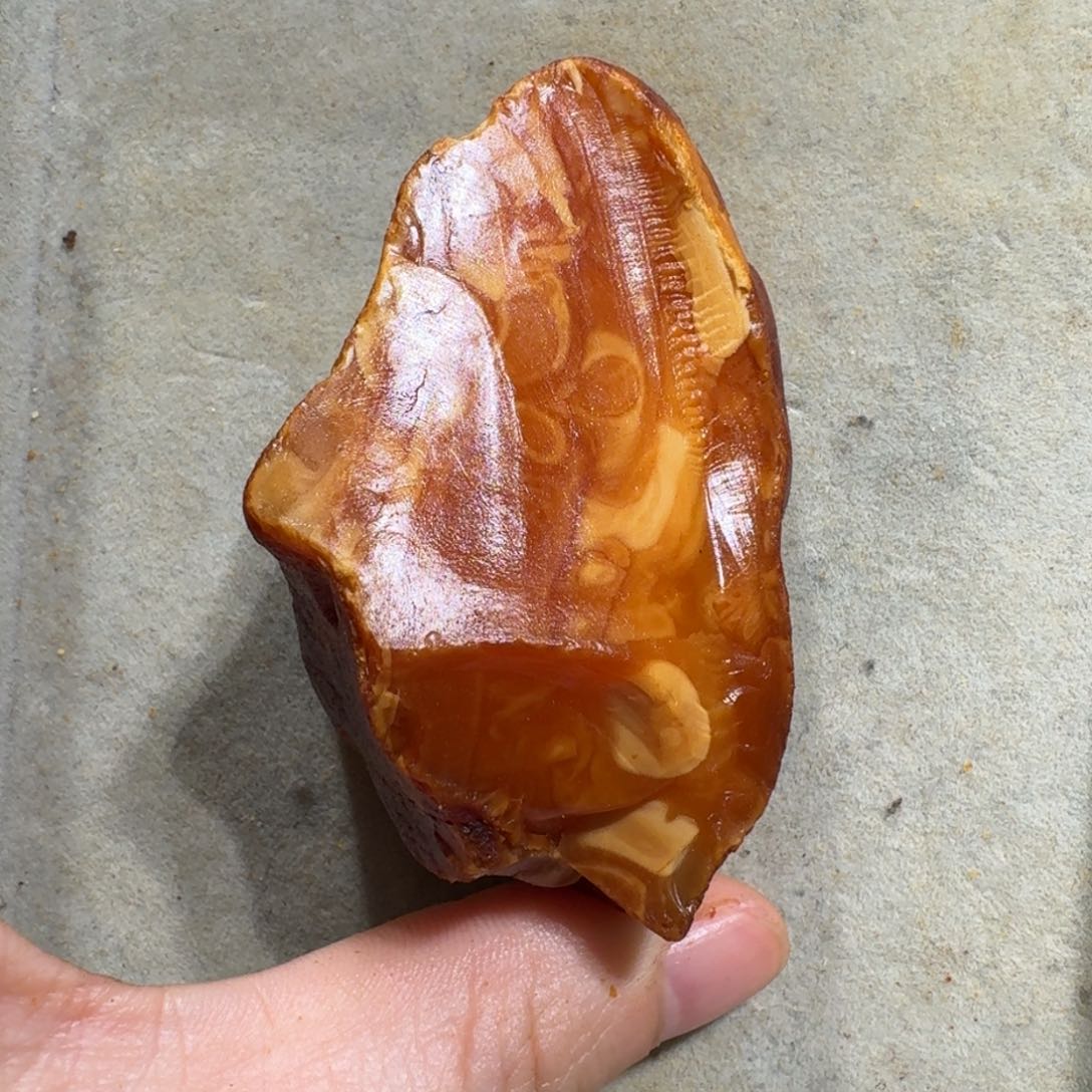 未镶嵌定制琥珀定制