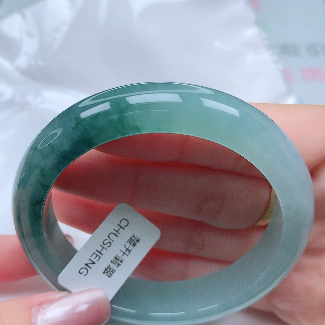 翡翠手镯未镶嵌54 54海蓝之谜高级感十足！