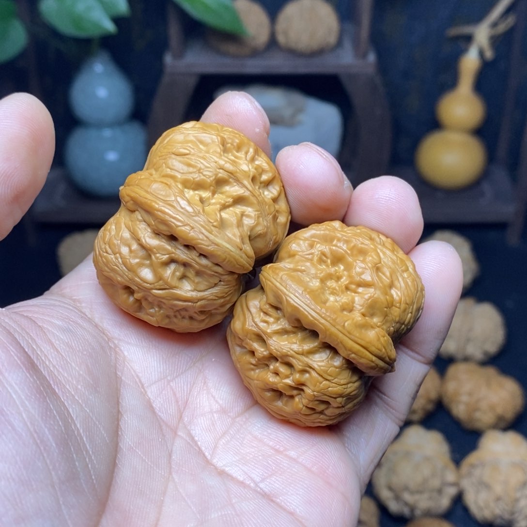 文玩核桃吊坠C***.43元宝