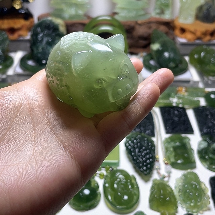 蛇纹石玉手把未镶嵌