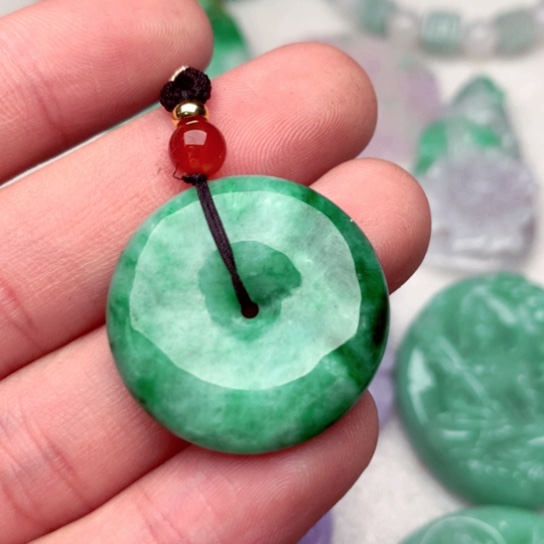 翡翠吊坠(不含链)未镶嵌