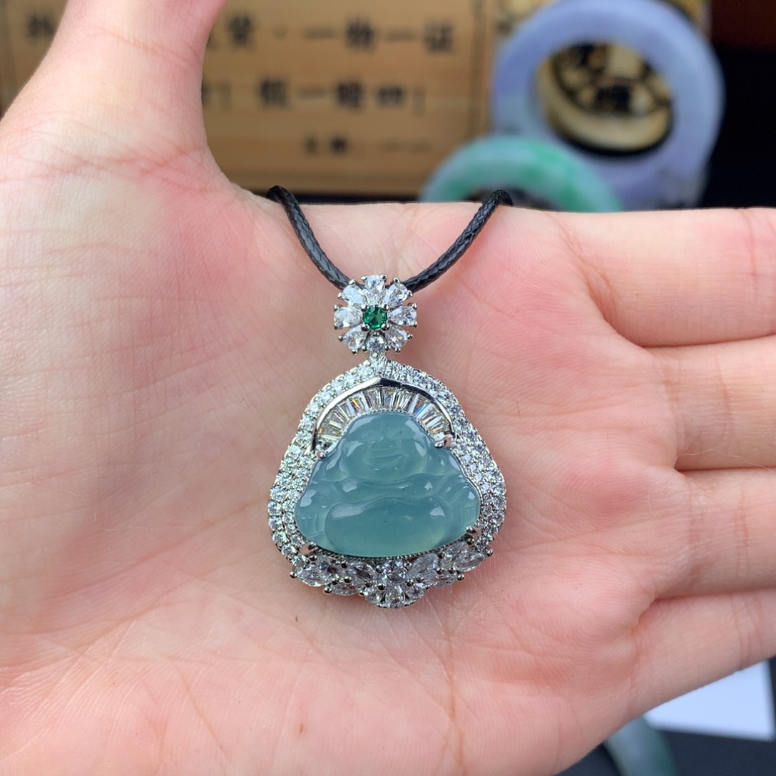 翡翠未镶嵌颈饰翡翠吊坠