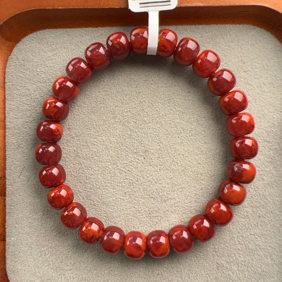 南红玛瑙未镶嵌（牛血火焰老型8+）