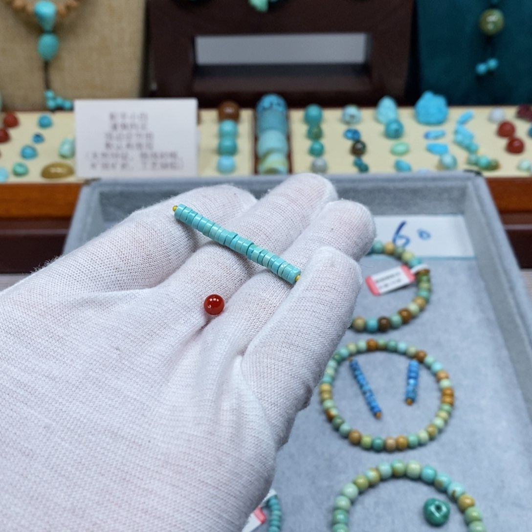 未镶嵌配饰南红玛瑙