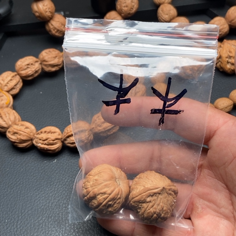 【闪购商品】吊坠文玩核桃木*.