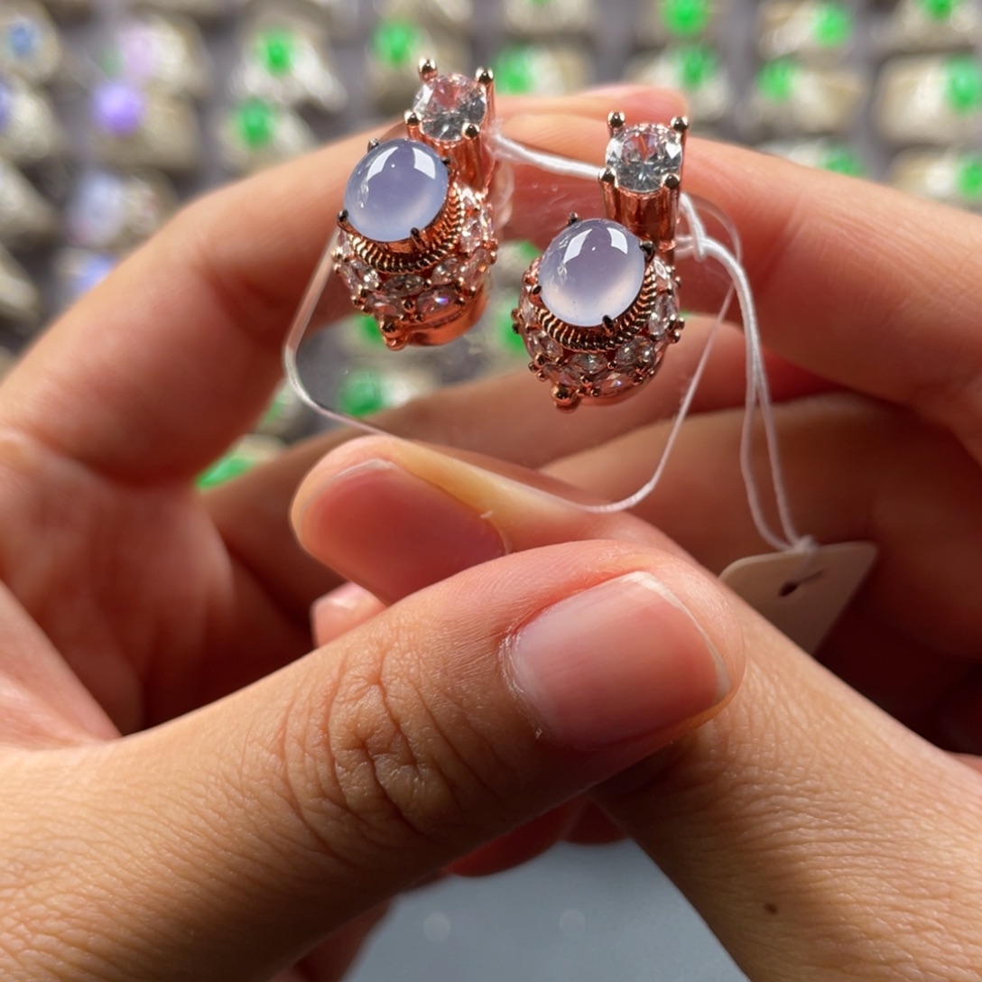 定制翡翠未镶嵌翡翠