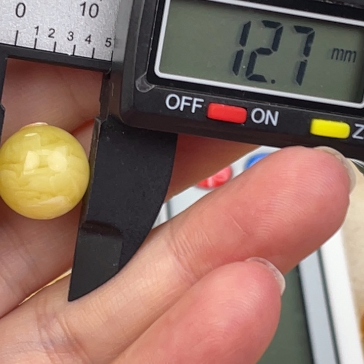 蜜蜡未镶嵌裸石944