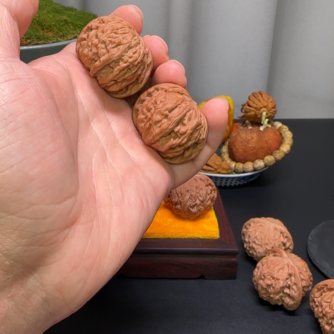 文玩核桃吊坠文玩核桃磨盘狮子头