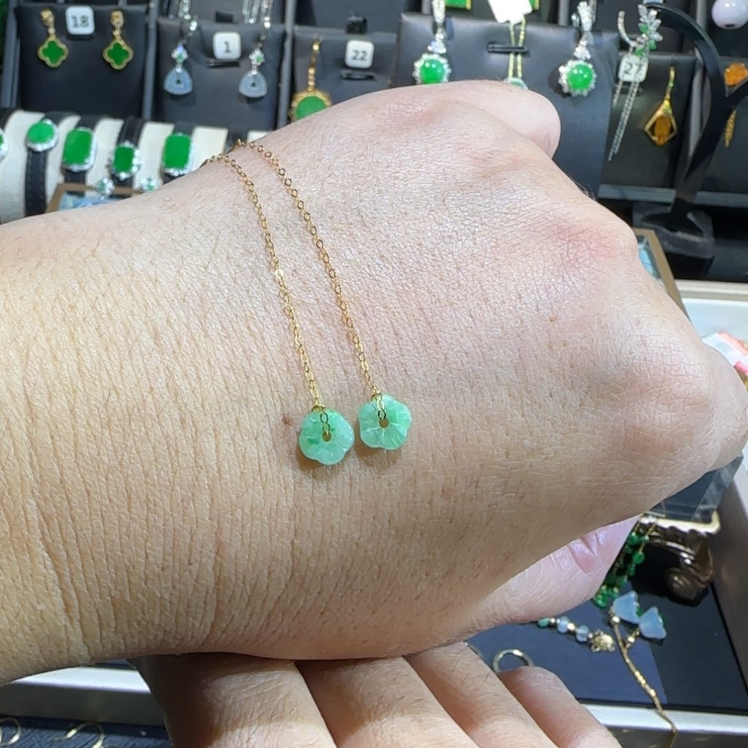 翡翠18K金镶嵌颈饰耳线