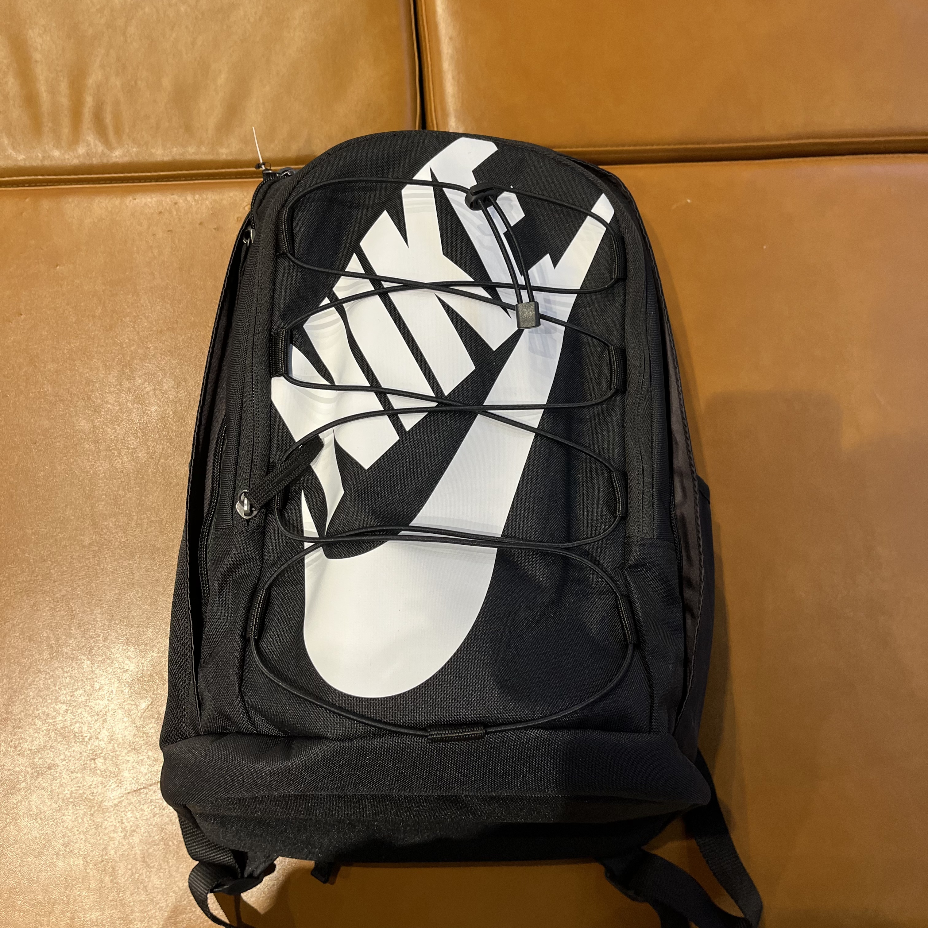 耐克（NIKE）男女双肩包背包 大容量旅行包书包休闲包DV1296010 