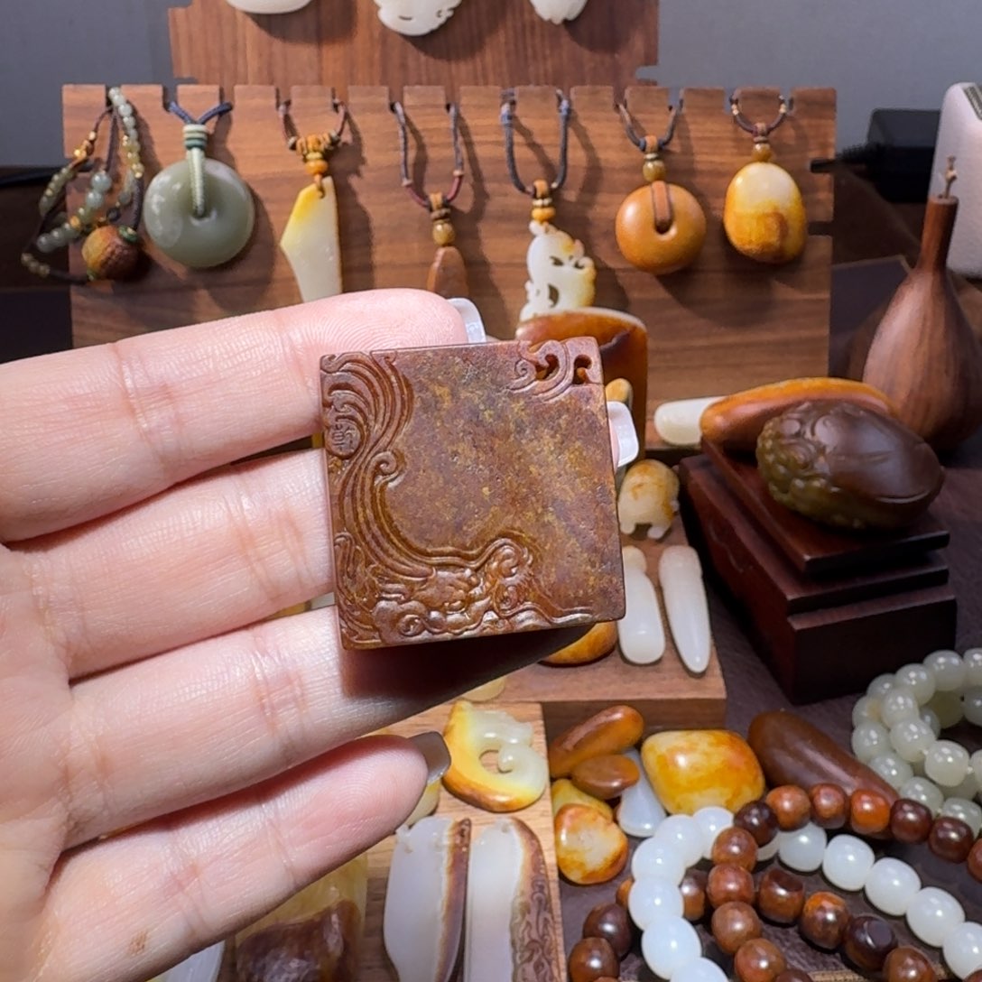 和田玉颈饰未镶嵌六*