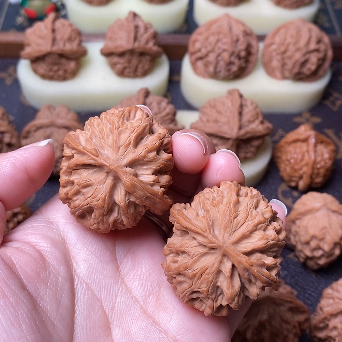 桃核吊坠全品苹果园40尺