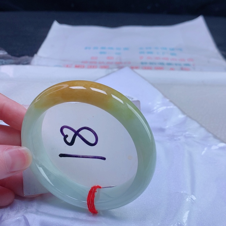 翡翠手镯未镶嵌545554555455455
