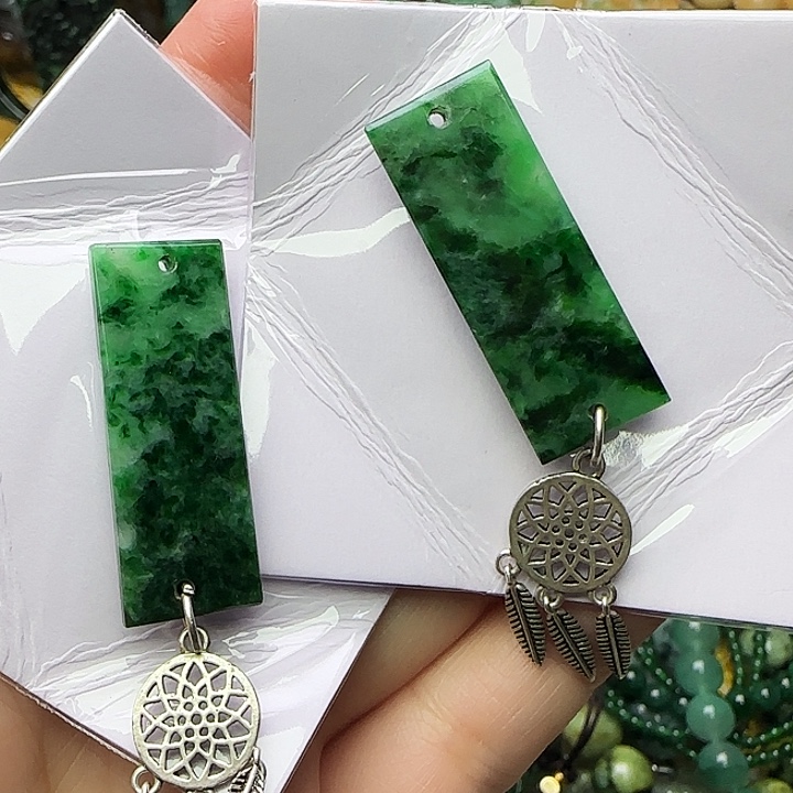 翡翠未镶嵌颈饰天然A货25