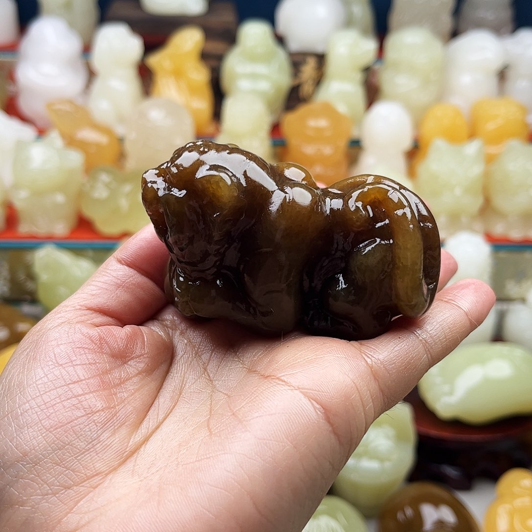 好***见石材老虎手把摆件